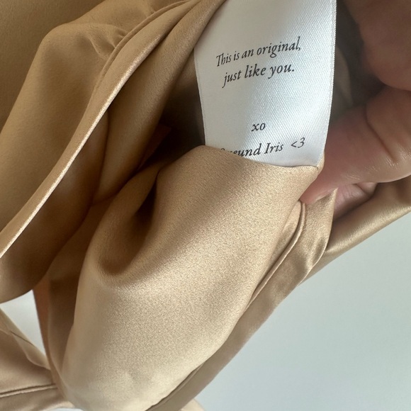 Orseund Iris Club Top in Camel - Picture 6 of 7